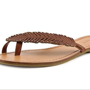 Coach leather scandals w/gorgeous leaf detail 9.5